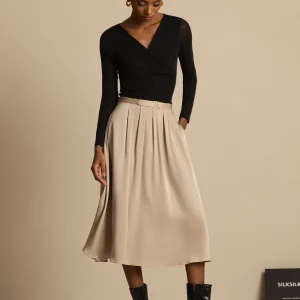19Momme Siden High Waist A-Linje Plisserad Midi Kjol med Fickor