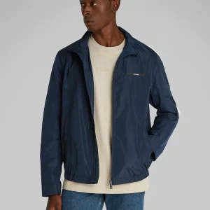 Essential Nylon