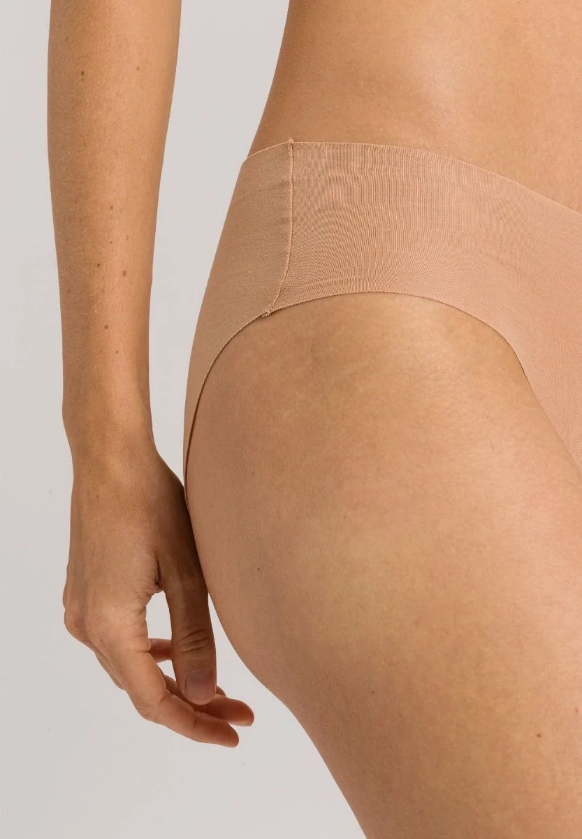 Hanro Invisible Cotton High Cut Brief Beige - Bild 5
