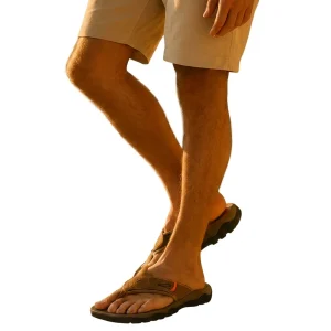 Herr sandaler med tårem och mönstrad sula
