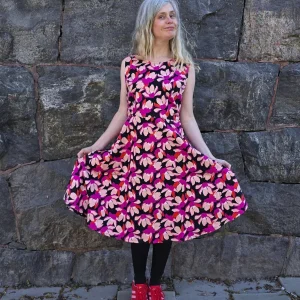 Pionklänning Blomster SvartCerise | Rino